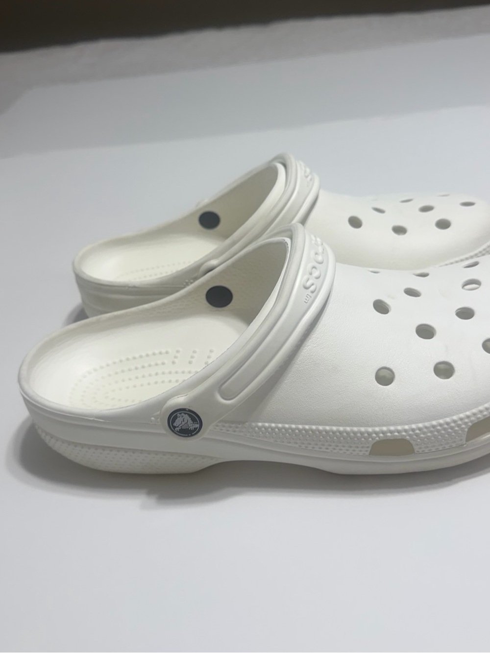 CROCS Kids White Classic Clogs with Heel Strap